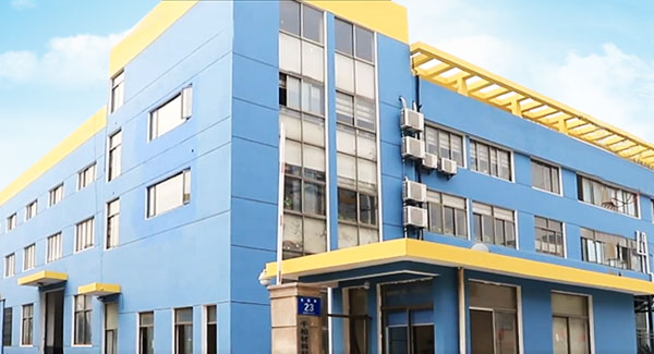 千柏锻铸 · 精工品质 · 全球共享