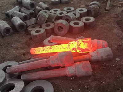 40Cr-Hardware-Bolts3