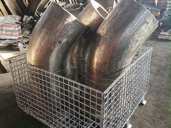 厂家定做 规格齐全 90 45度高压弯头 冲压碳钢弯头