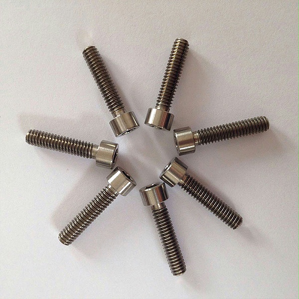 Bolt-3