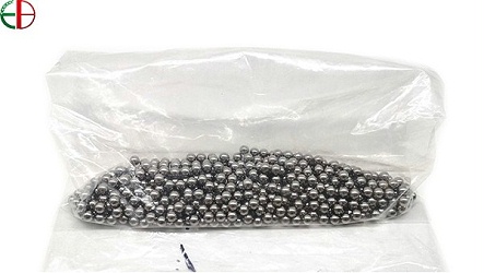 不锈钢球：工业领域的 “耐用担当”，选对适配更高效